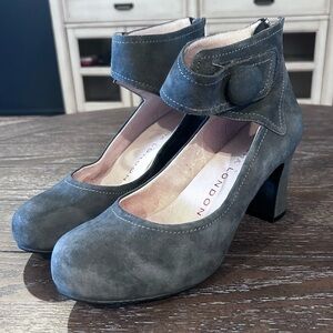 Sacha London Deja Grey Blue Suede Kid Pump Heels | Size 8.5